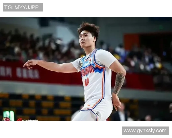 林葳砍下37分11篮板赵睿复出再遭伤病齐麟贡献25分新疆队获胜 林葳砍下37分11篮板赵睿复出再遭伤病齐麟贡献25分新疆队获胜