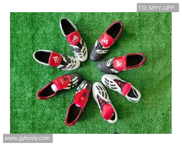 阿迪足球鞋助力球场表现提升,让你在比赛中尽显风采与实力 阿迪足球鞋助力球场表现提升,让你在比赛中尽显风采与实力